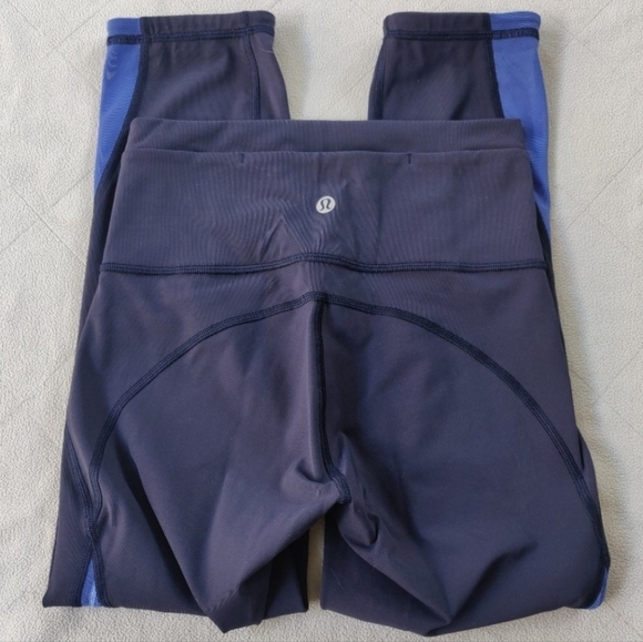 Lululemon Mix & Mesh Crop 21" Midnight In Navy Moroccan Blue/Light Horizon 4 - Picture 4 of 13